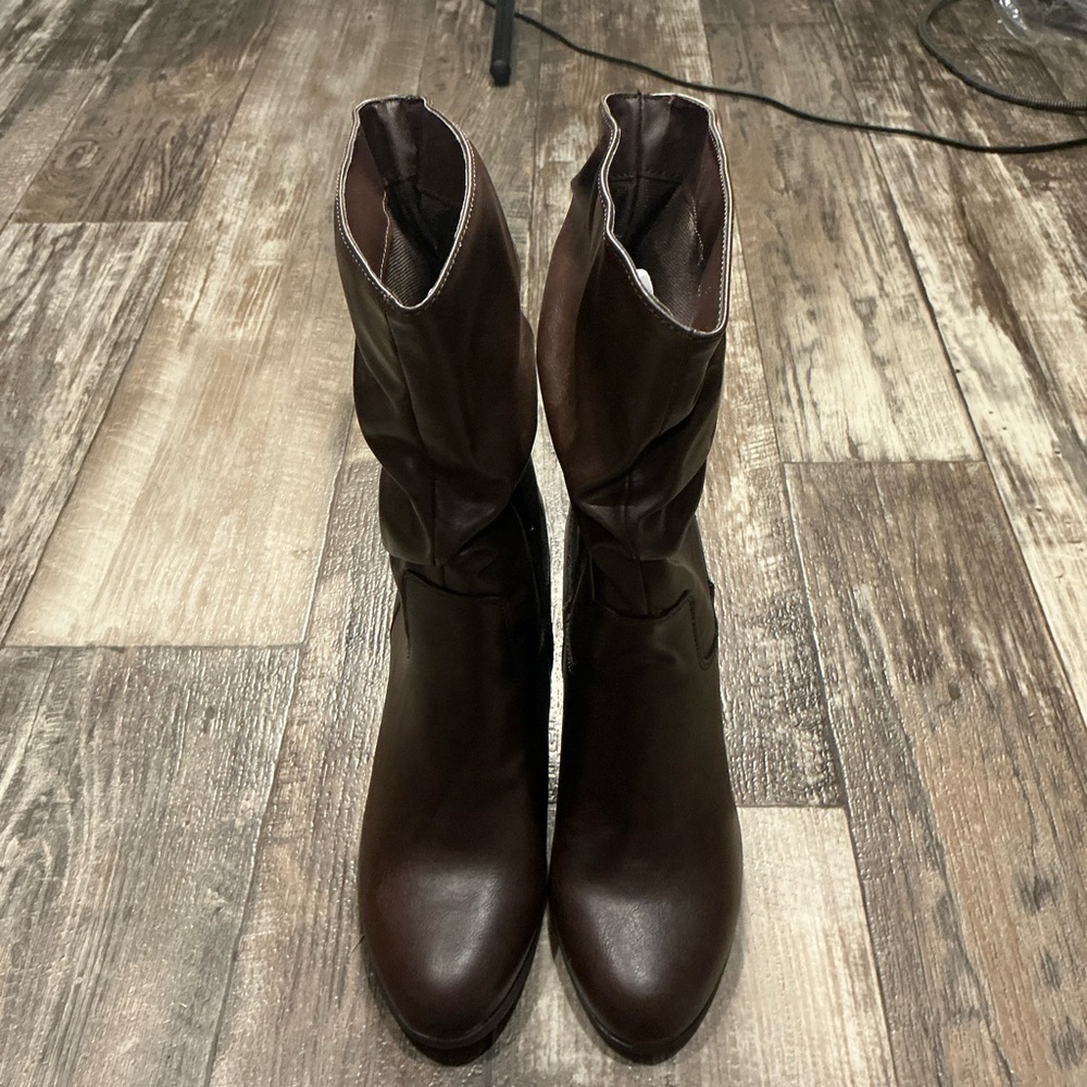 Style & Co. Dark Brown Heeled Boots Size 9.5 - Picture 5 of 16